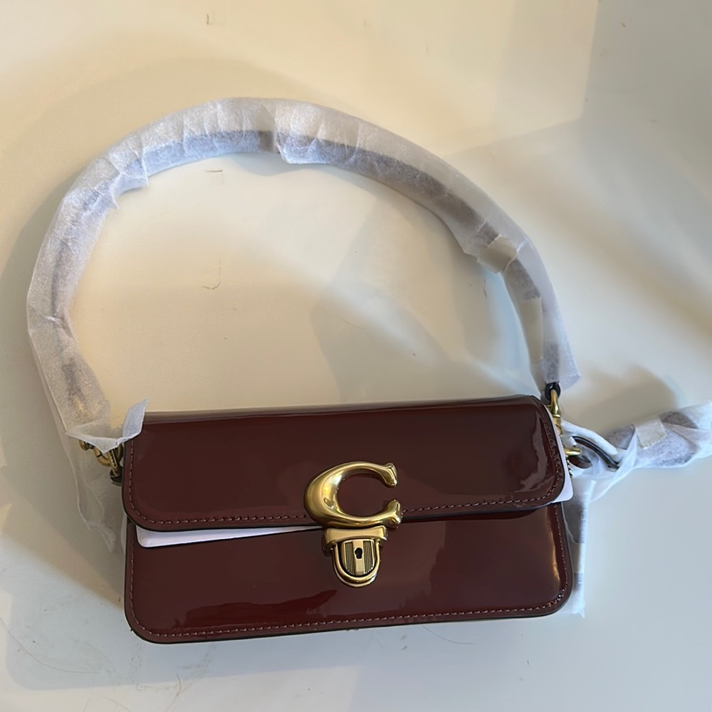 Studio Baguette Bag